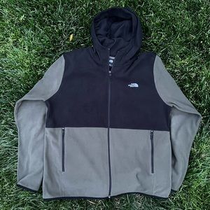 The North Face ZipUp Fleece
Black and Green